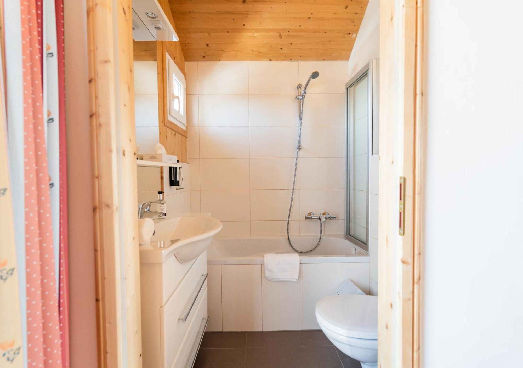 1A Chalet Eck - Wandern, Grillen, Panorama Sauna! Klippitztorl Dış mekan fotoğraf